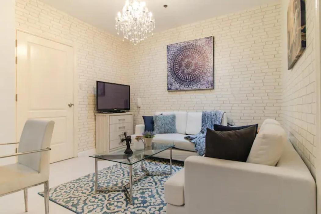 The Gramercy Residences Манила Экстерьер фото