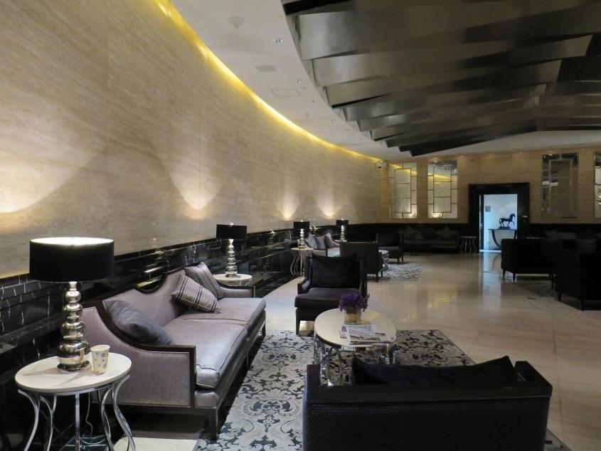 The Gramercy Residences Манила Экстерьер фото